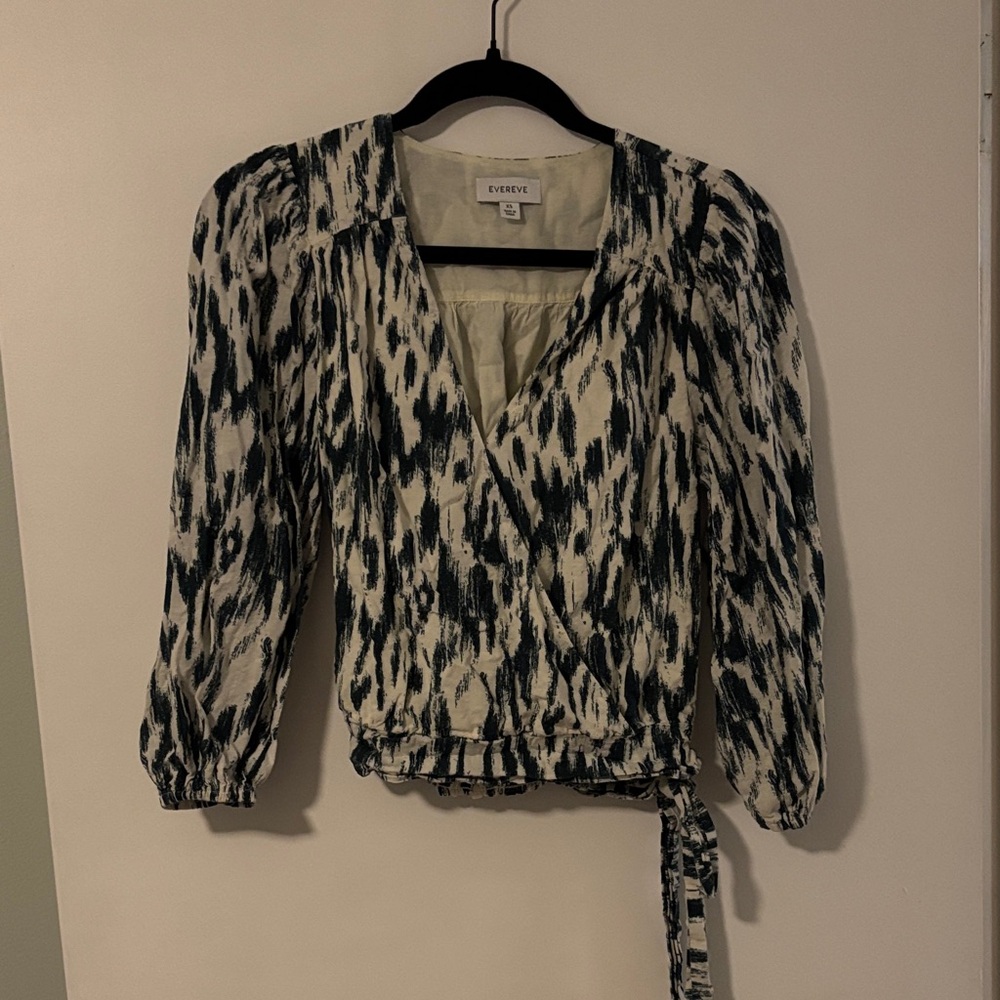 Evereve Wrap Crop Top